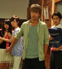 Gto 14 第３話 Akira 総柄シャツ 緑 ブランド 衣装 映画ドラマの衣装 服ファッション情報